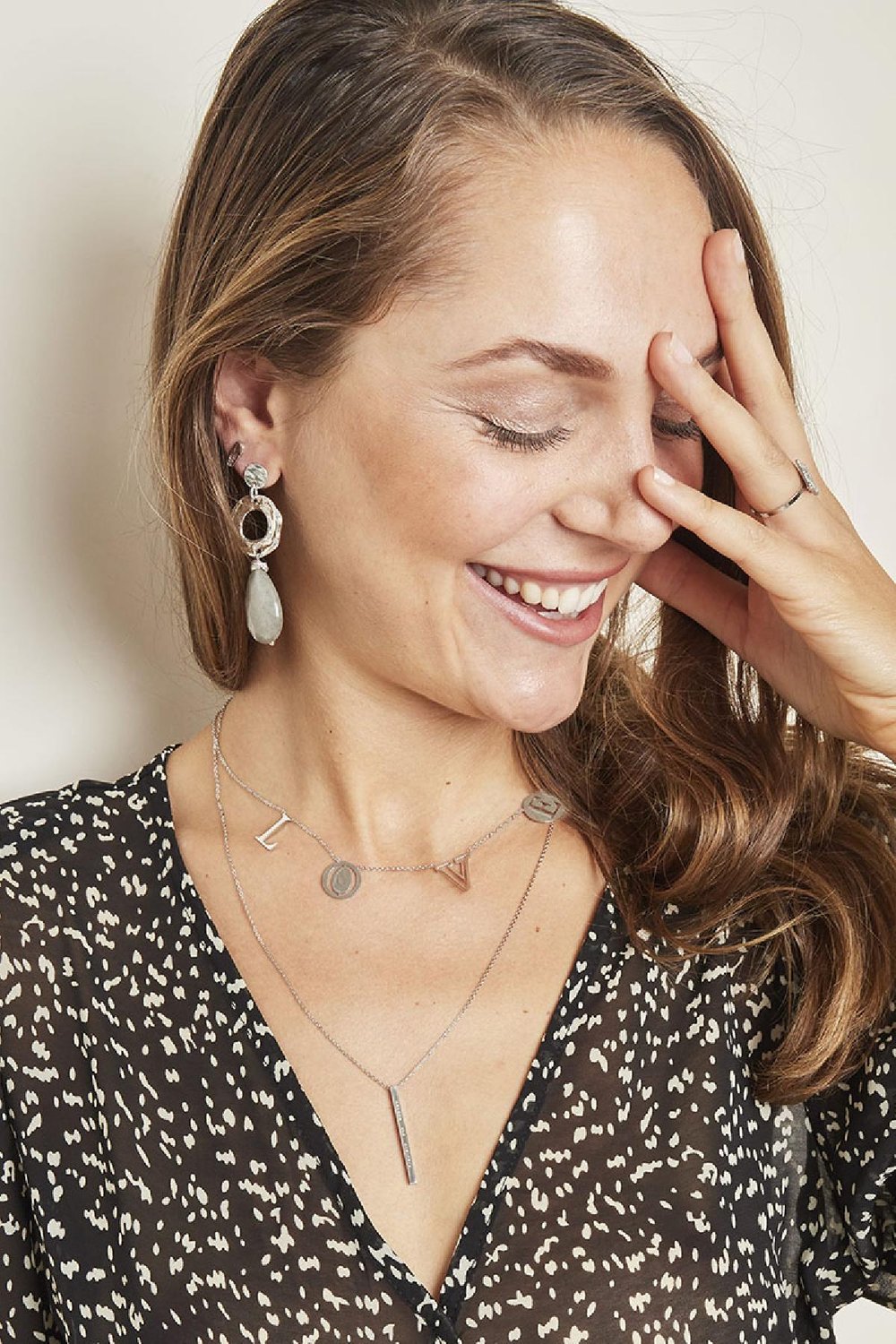 Collier Letters Love Argenté Acier inoxydable h5Image4